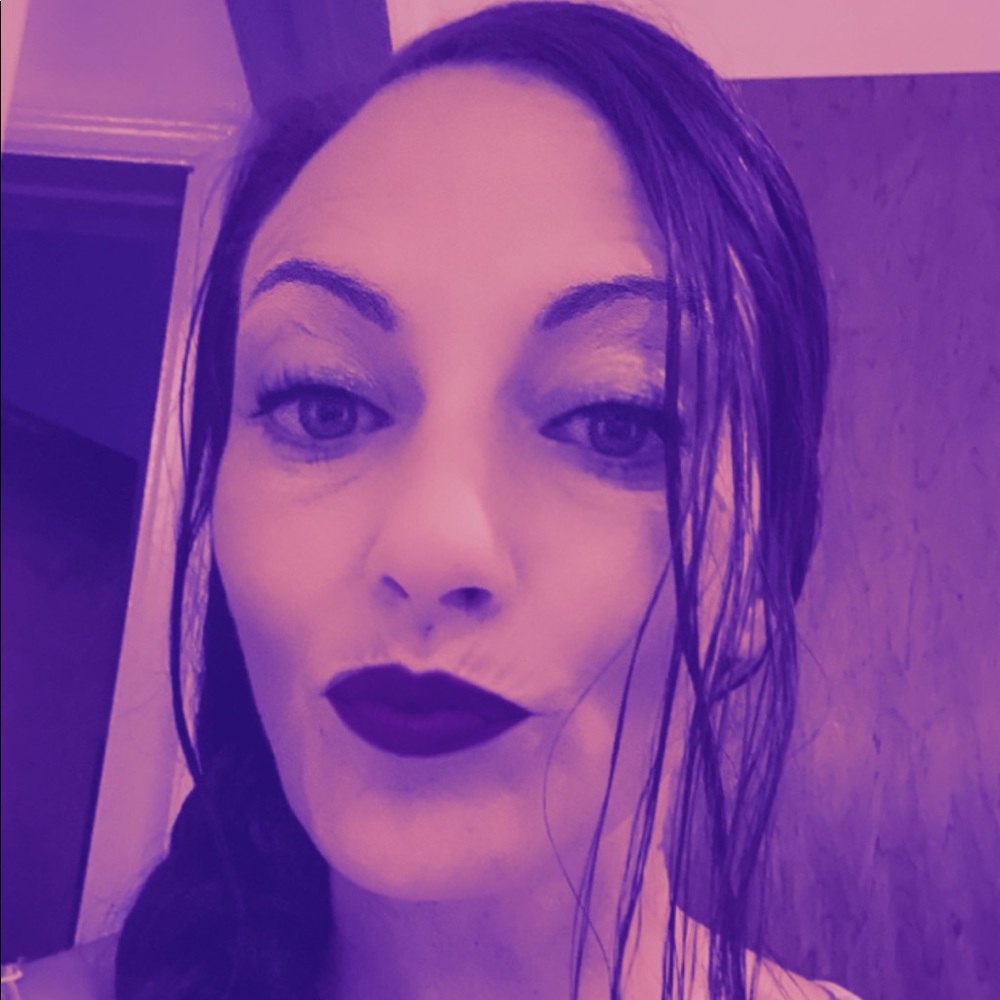 Meet your Posher, Katie